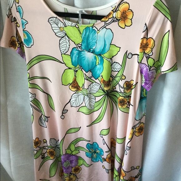 Summer Blouse - Picture 1 of 1